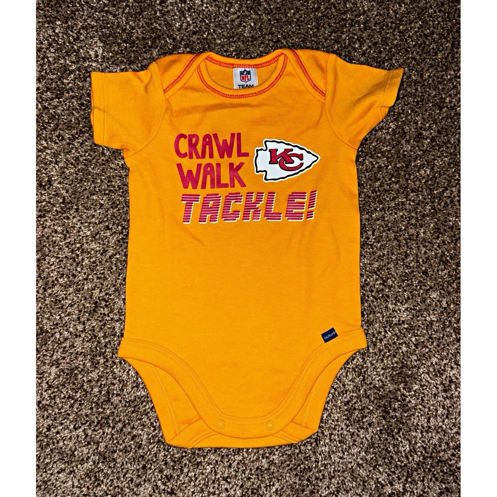 Gerber NFL Kansas City Chiefs Infant Onesie Crawl Walk Tackle 3-6M Yellow Gold